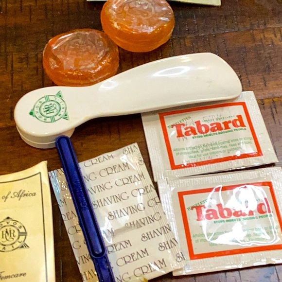 Rovos Rail, Pride of Africa Vintage and Rare amenities case with amenities - Picture 4 of 6